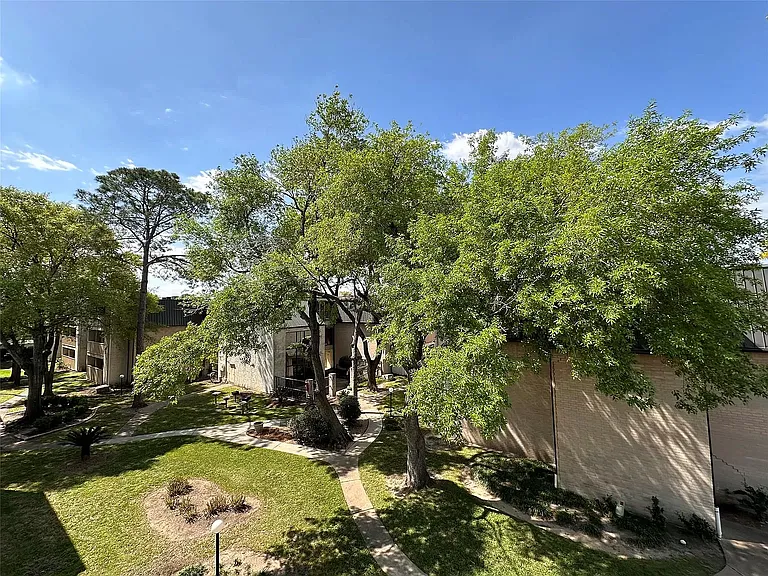 8433 Hearth Dr #35 — Photo 15