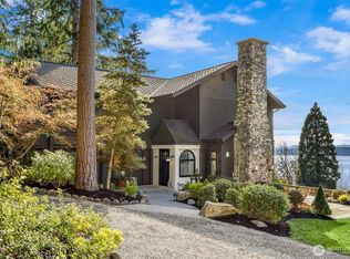 15451 Harvey Road NE, Bainbridge Island, WA 98110