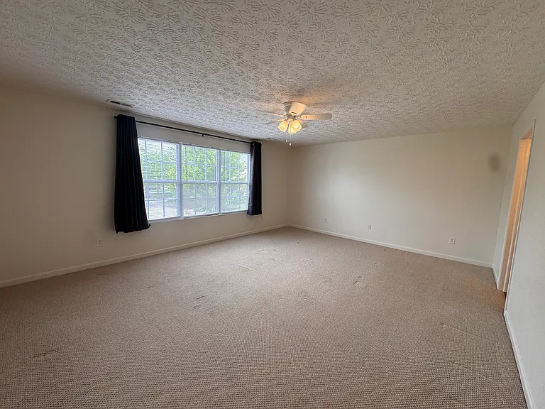 8175 Grant Park Ave — Photo 28