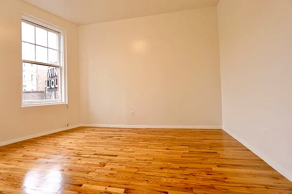 Rented by Compass | media 11