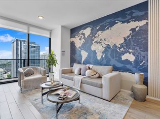 330 Biscayne Blvd #ID1232124P, Miami, FL 33132