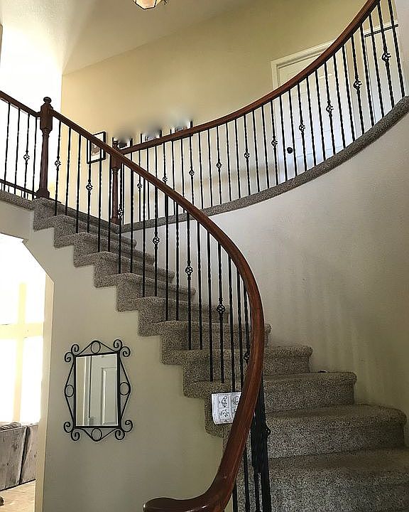 2nd image of 2345 Pinhigh Ct