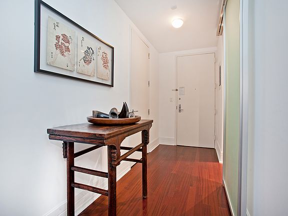 4th image of 300 E 55th St APT 7D