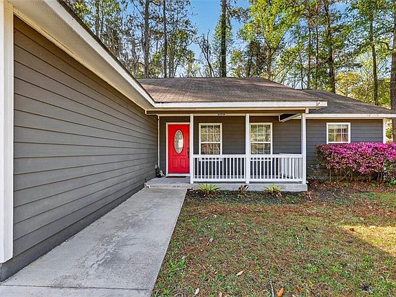 3rd image of 213 Creekwood Dr