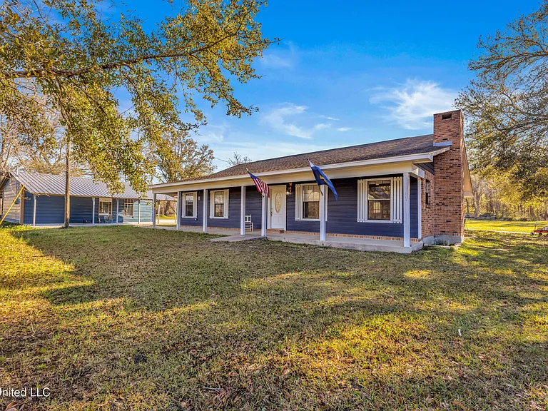 11340 County Farm Rd — Photo 2