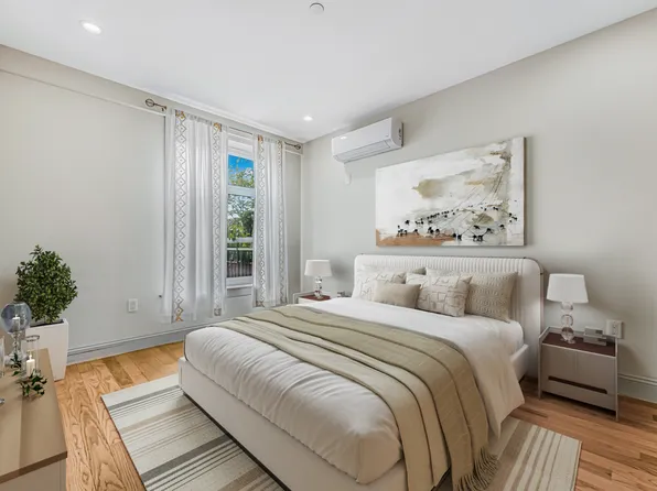 65-38 Austin Street image 2 of 16