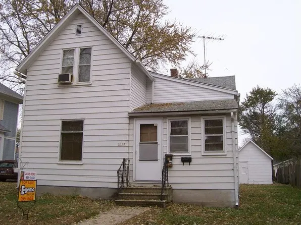 1125 S 17th St, Fort Dodge, IA 50501