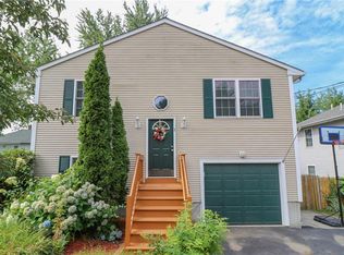 2 Arbor St, Cumberland, RI 02864