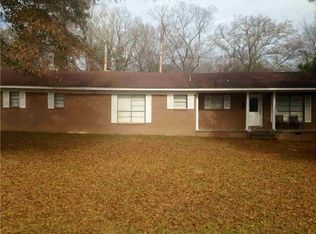 3406 Forest Hill Rd, Jackson, MS 39212