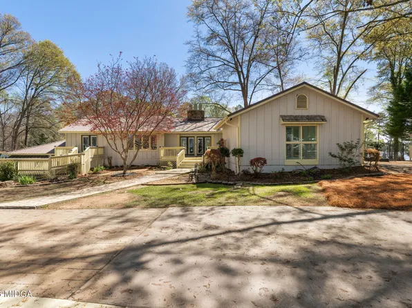 138 Deer Run Dr, Macon, GA 31220
