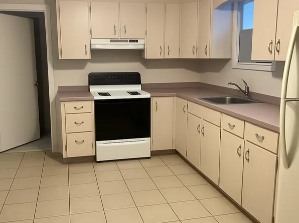 76 Ambrose St APT 1, Revere, MA 02151