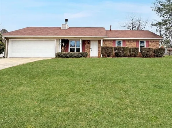 930 Maplewood Dr, Tuscaloosa, AL 35405