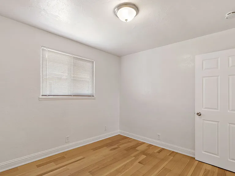 201 Sanford Ave #1304 — Photo 14