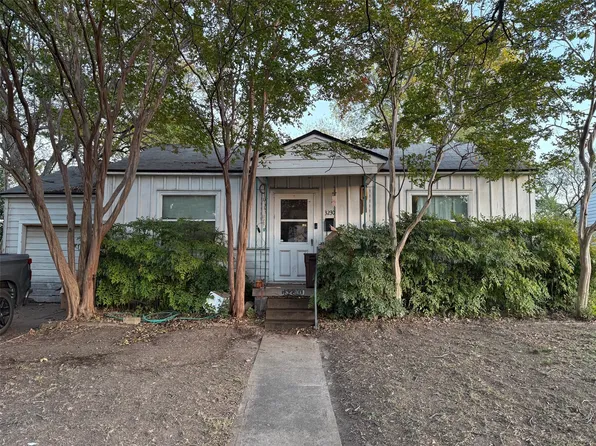 3230 S Llewellyn Ave, Dallas, TX 75224