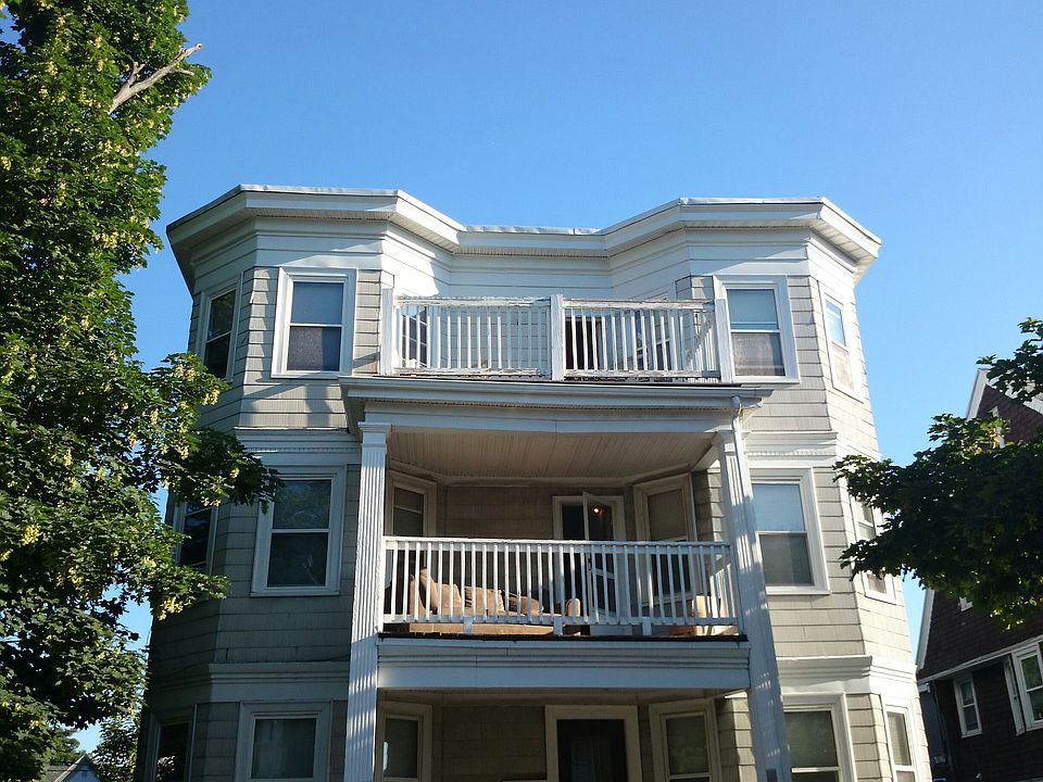 2nd image of 349 Park St