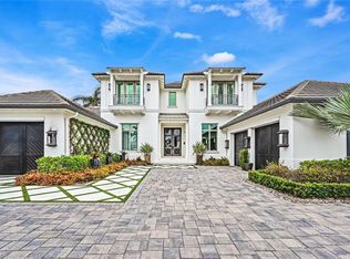 590 Regatta Rd, Naples, FL 34103