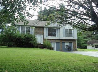560 W 12th St, Cookeville, TN 38501