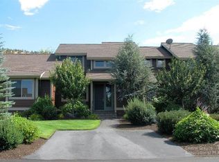 10942 Village Loop, Redmond, OR 97756