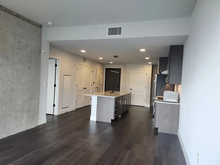 The Adria 179 W. Wilson St. — Photo 45