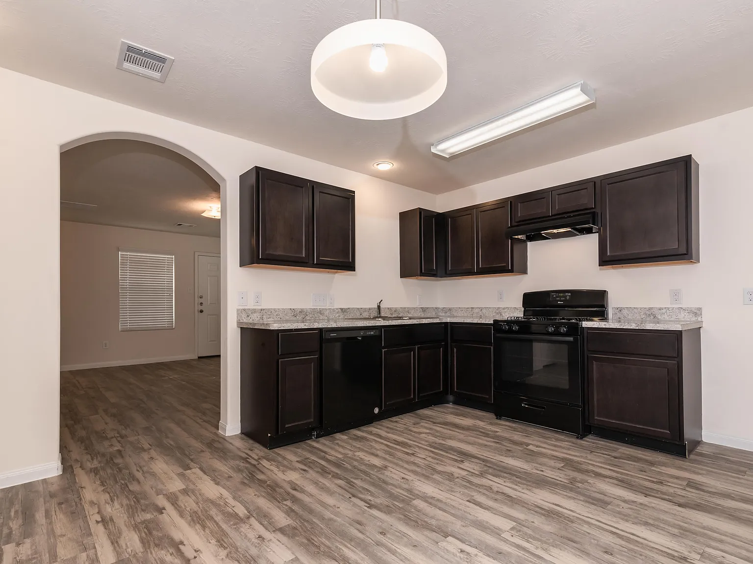 Almeda Meadows — Photo 2
