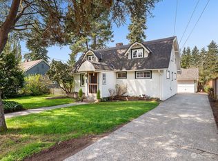 14025 19th Ave NE, Seattle, WA 98125