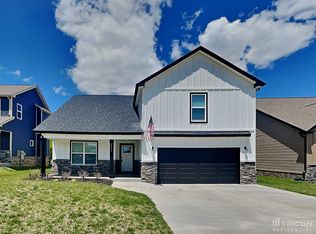 4034 Fort Sumter Dr, Clarksville, TN 37042