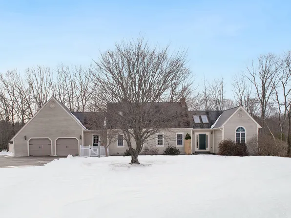 237 Beachwood Avenue, Kennebunkport, ME 04046