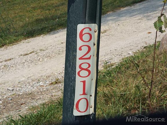 You will find the address at the street on the mailbox.