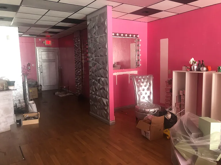 6327 W Greenfield Ave — Photo 3