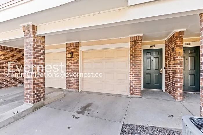 2 bed, 2.0 bath, 1224 sqft, $2,095 — Photo 3