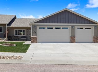 3325 Canyon View Ct, Sturgis, SD 57785