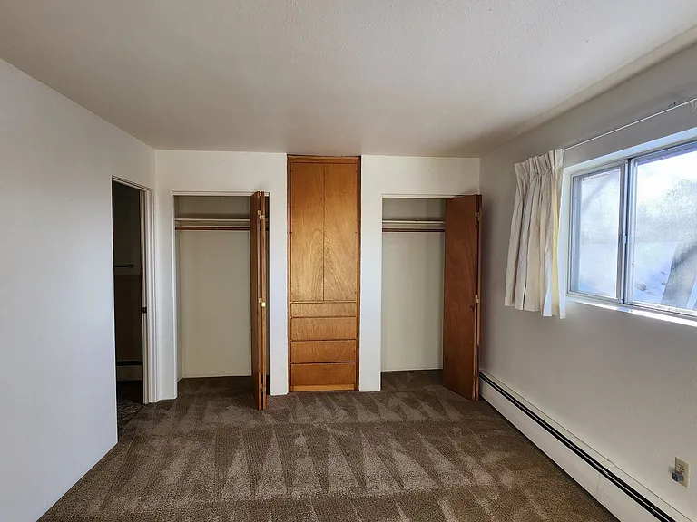 201 Whitaker Dr — Photo 15