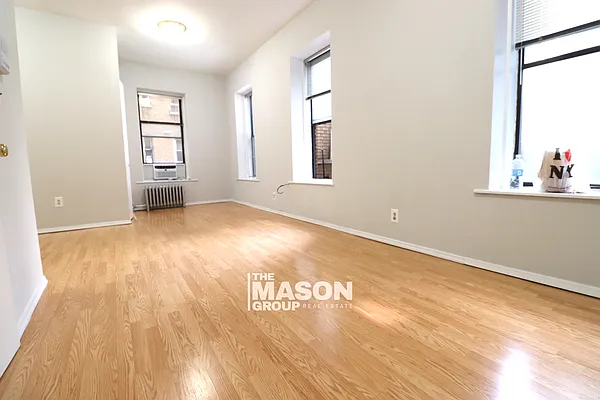 Rented by Mason Group LLC | media 2