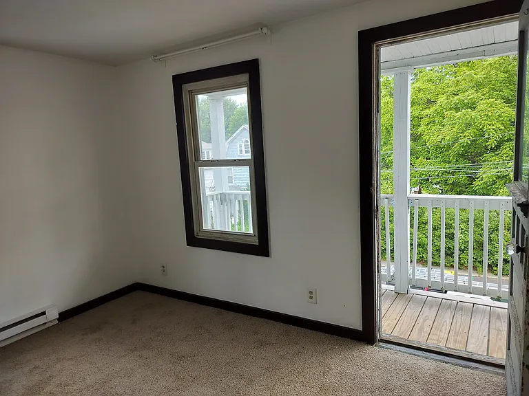 64 Chestnut Ave — Photo 8