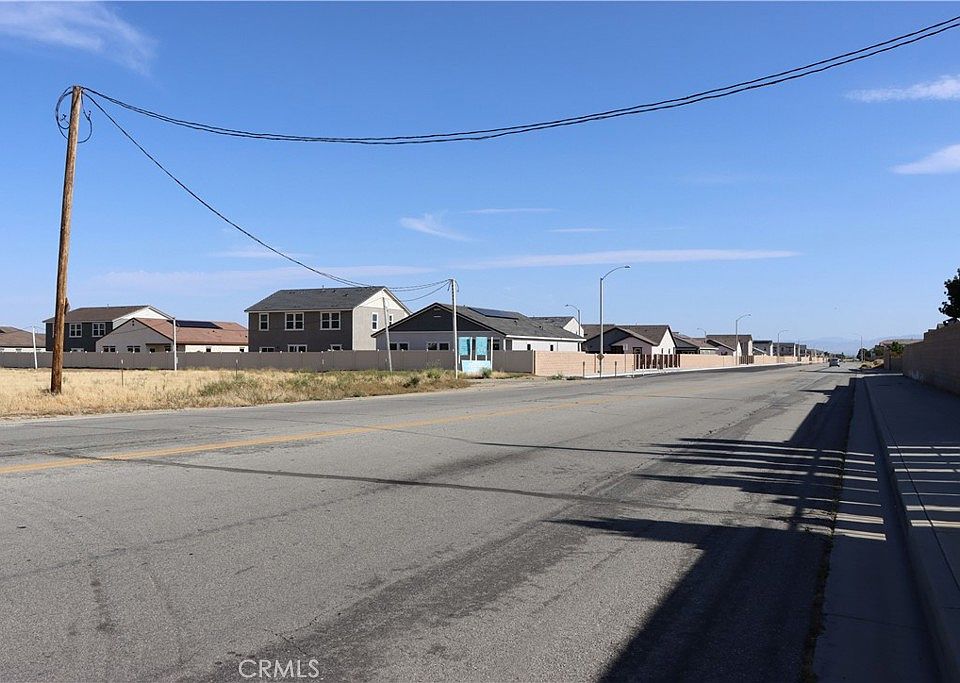 1st image of 800 52nd St W