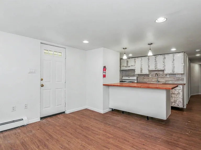 516 N Connecticut Ave #1 — Photo 6