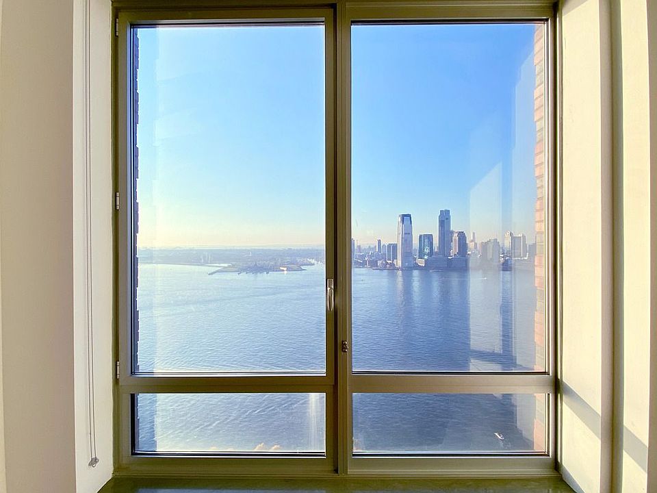 1st image of 30 West St #3G