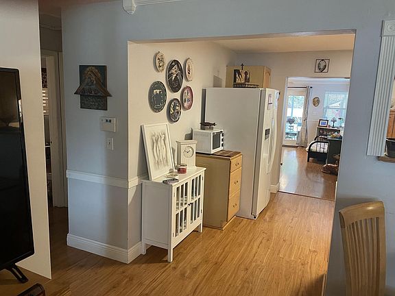 4th image of 9453 SW 52nd Ct