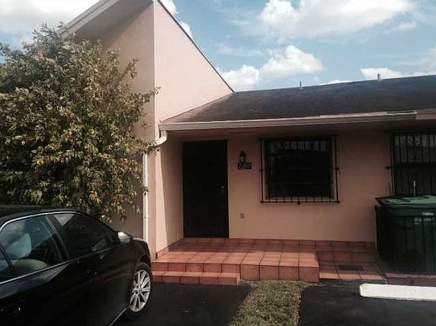 1st image of 2200 SW 122nd Ave #1