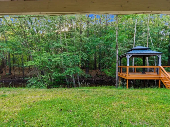 88 Turtle Ct, Ridgeville, SC 29472