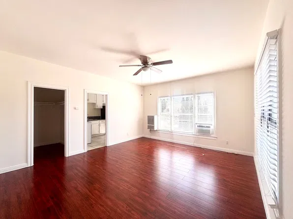 1056 S Normandie Ave, 1056 S Normandie Ave APT 301, Los Angeles, CA 90006