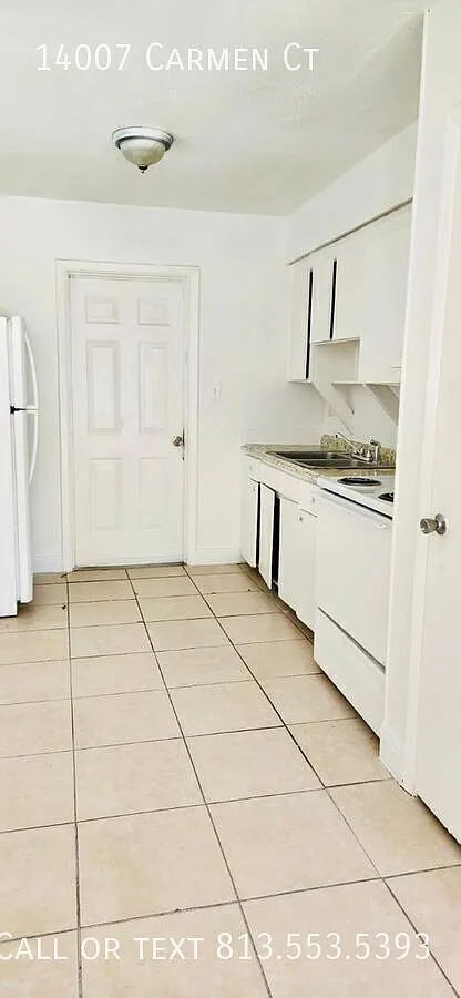 Move in now and enjoy 50% OFF on your first month's rent! — Photo 3