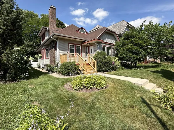 2119 North 55th STREET, Milwaukee, WI 53208