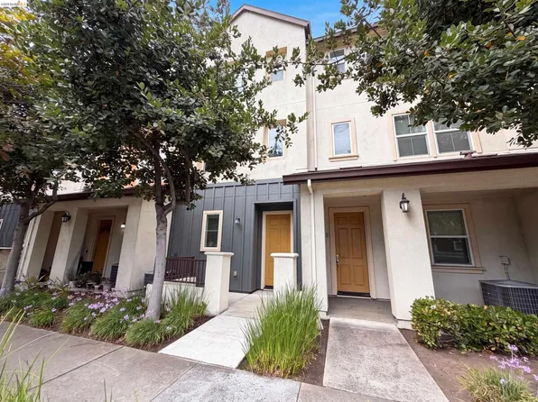 3127 Madsen St, Hayward, CA 94541