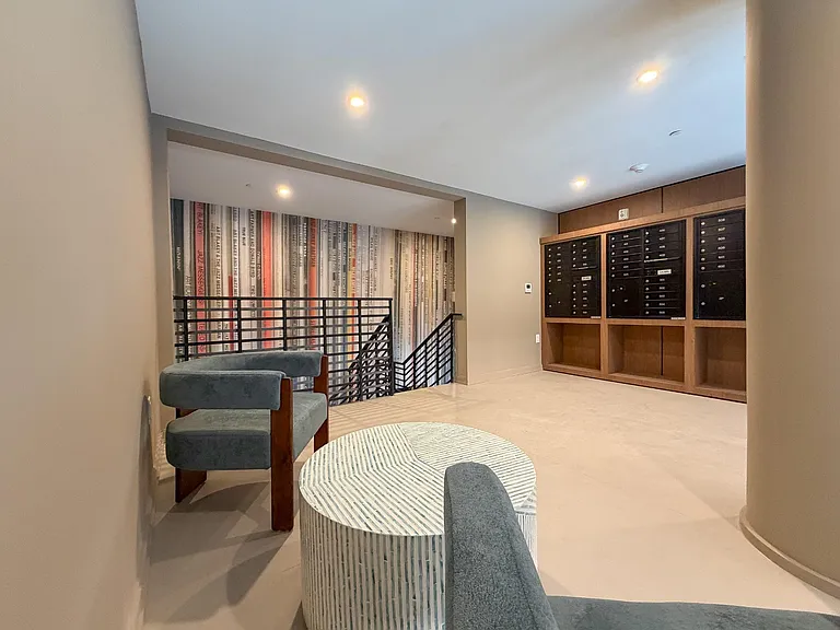 931 Madison St #205 — Photo 20