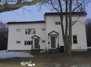 554 Devils Den Rd, Altona, NY 12910