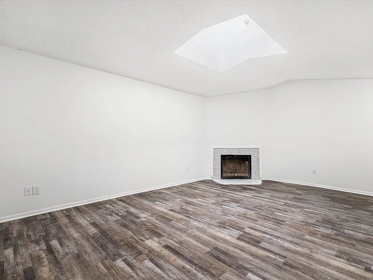 4830 Gatewood Rd — Photo 4
