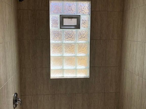 5th image of 4141 Chicago Ave APT 4