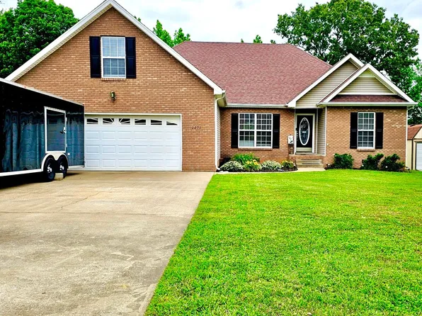 2871 Prince Dr, Clarksville, TN 37043