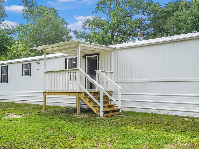21950 Caney Dr — Photo 5